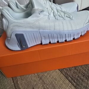 Womens Nike Free Metcon 6 in White